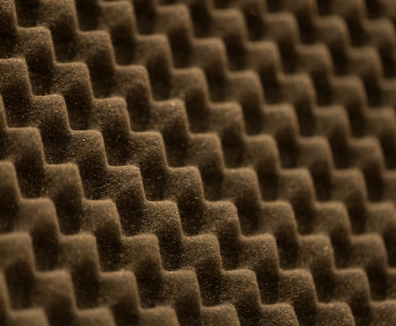 Descubra para que serve a espuma acústica e seus benefícios