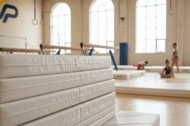 Colchão para ginástica: como escolher o modelo ideal para seu treino diário