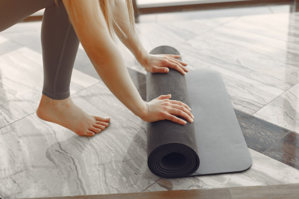 Colchonete de yoga: 7 características que você precisa avaliar antes de comprar
