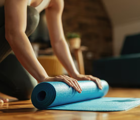Colchonete de yoga: 7 características que você precisa avaliar antes de comprar